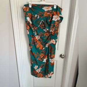 2 piece set with skirt and knot tie back